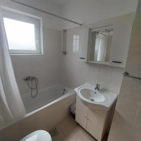 Apartament Piadora *