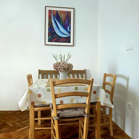 Piadora Apartament Banjol