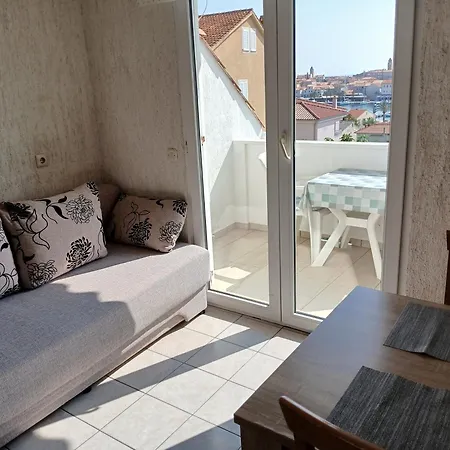 Piadora Apartament Banjol