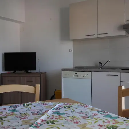 Piadora Apartment Banjol
